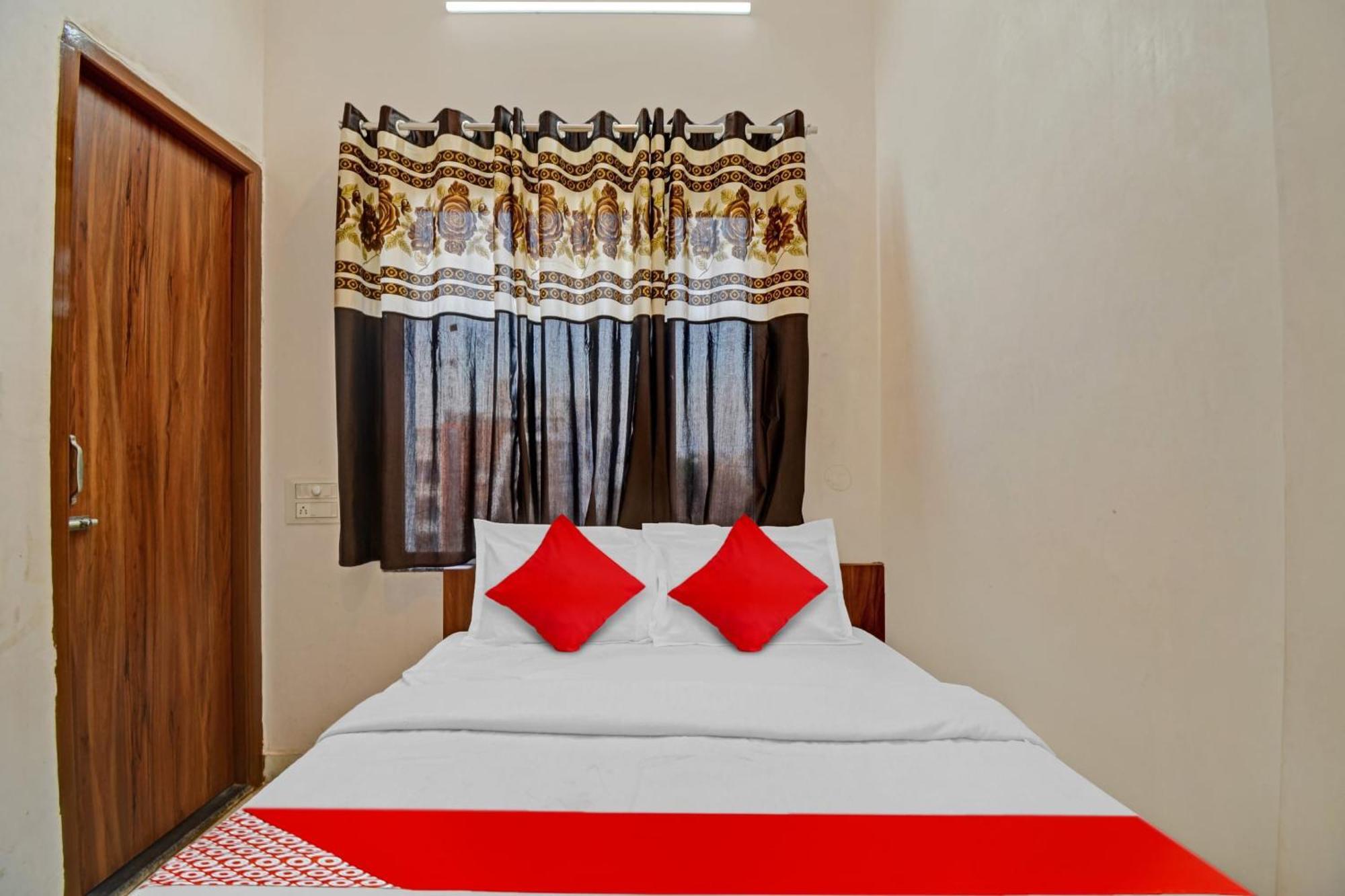Hotel O Silver Valley Удайпур Экстерьер фото